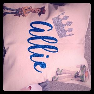 Hey Guys I sell custom things I even have cups